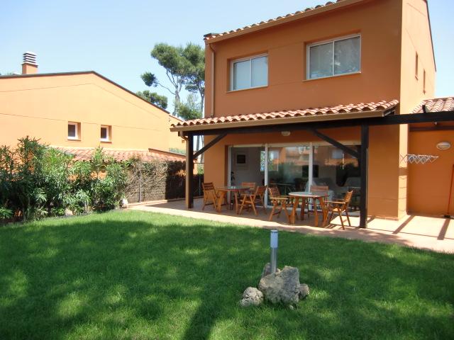 Chalet - Palamos - 4 bedrooms - 8 persons